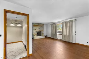 65310 Three Hills Dr, Bellaire, OH 43906 - Photo 10