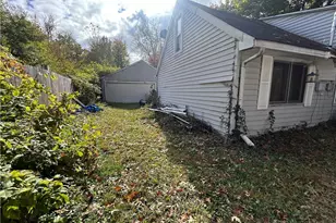 34048 Beach Park Ave, Eastlake, OH 44095 - Photo 2