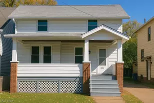 303 Iowa Ave, Lorain, OH 44052 - Photo 2