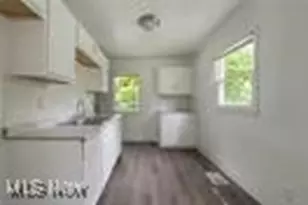 4425 E 144th St, Loveland, OH 44128 - Photo 8