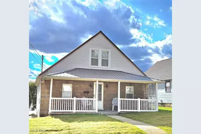 1322 40th Street, Parkersburg, WV 26104 - Photo 1