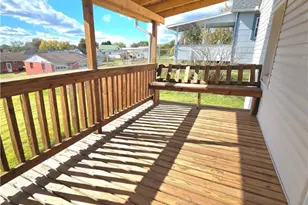 1322 40th St, Parkersburg, WV 26104 - Photo 4