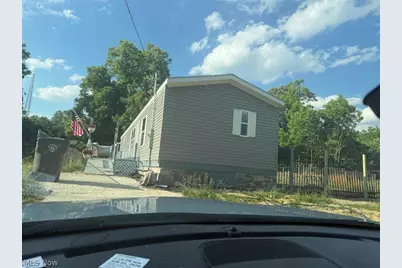 24 W Philadelphia, Youngstown, OH 44507 - Photo 6