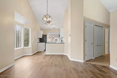 339 Village Pointe Drive #4, Akron, OH 44313 - Photo 12