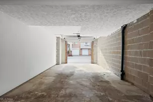 339 Village Pointe Dr, Akron, OH 44313 - Photo 48