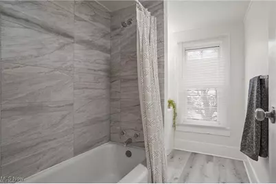 2226 26th Street SW, Akron, OH 44314 - Photo 18