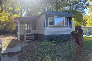 1626 E 51st St, Ashtabula, OH 44004 - Photo 2