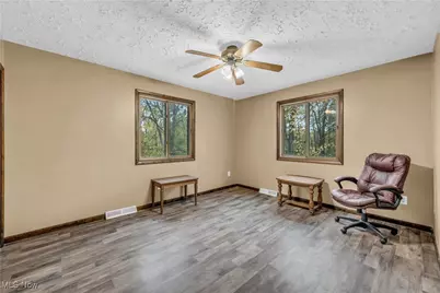 6259 Cinderella Avenue NW, Massillon, OH 44646 - Photo 32