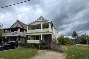 853 E 128th St, Loveland, OH 44108 - Photo 2