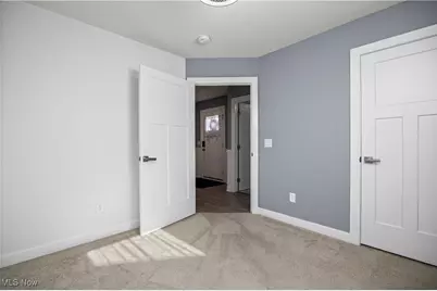320 Pebble Creek Court, Amherst, OH 44001 - Photo 22