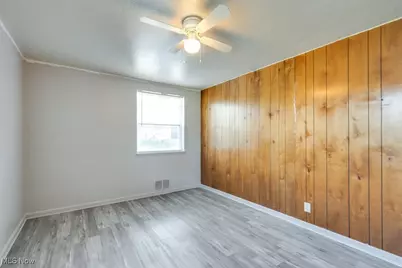 2812 E 130th Street, Loveland, OH 44120 - Photo 12