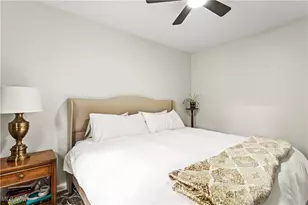 1029 Karen Dr, Akron, OH 44313 - Photo 22