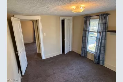 197 W State Street, Barberton, OH 44203 - Photo 18