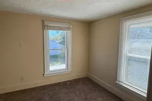 197 W State St, Barberton, OH 44203 - Photo 16