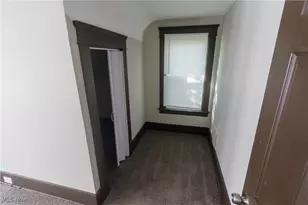 15901 Pythias Ave, Loveland, OH 44110 - Photo 18