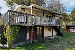 44291 Main St, St Clairsville, OH 43950 - Photo 2