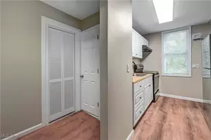 3045 W 104th St, Loveland, OH 44111 - Photo 8