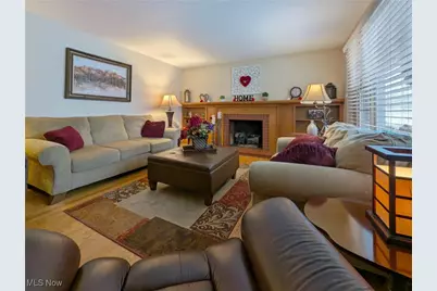 732 Forest Ridge Drive, Youngstown, OH 44512 - Photo 6