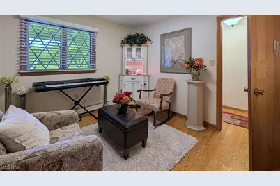 732 Forest Ridge Drive, Youngstown, OH 44512 - Photo 20