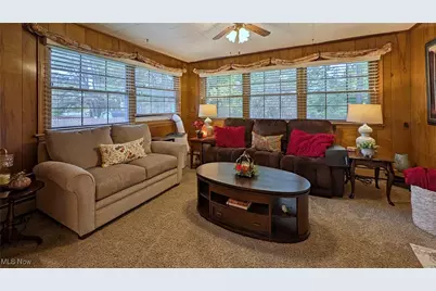 732 Forest Ridge Drive, Youngstown, OH 44512 - Photo 12