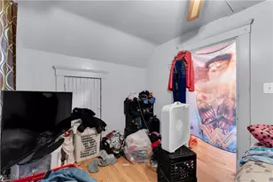 7407 Camden Ave, Loveland, OH 44102 - Photo 18