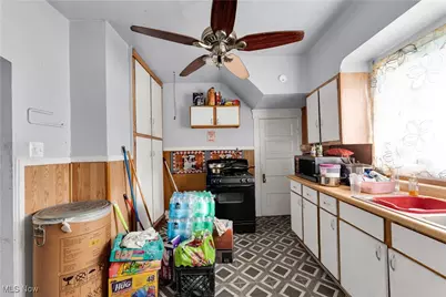 7407 Camden Avenue, Loveland, OH 44102 - Photo 14