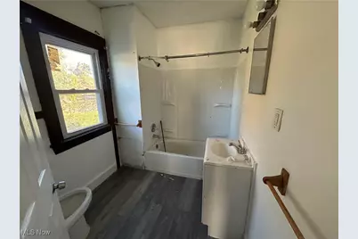 7019 Hecker Avenue, Loveland, OH 44103 - Photo 16