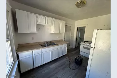 7019 Hecker Avenue, Loveland, OH 44103 - Photo 18