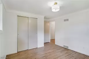 7692 W Parkside Dr, Boardman, OH 44512 - Photo 24