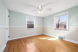 21000 Priday Ave, Euclid, OH 44123 - Photo 16