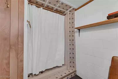 6768 Colleen Drive, Youngstown, OH 44512 - Photo 26