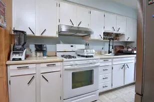 169 W South St, Painesville, OH 44077 - Photo 24