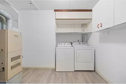 931 East Drive, Sheffield Lake, OH 44054 - Photo 10