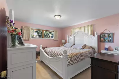 2084 Hazel Street NE, Hartville, OH 44632 - Photo 14