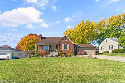 576 Breetz Drive, Campbell, OH 44405 - Photo 38