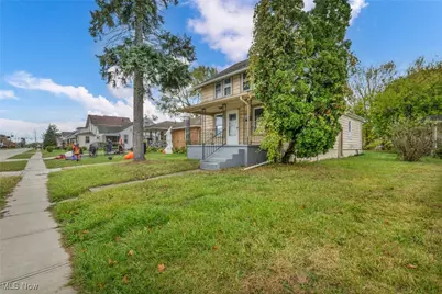 1033 W 21st Street, Lorain, OH 44052 - Photo 2