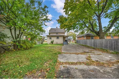 1033 W 21st Street, Lorain, OH 44052 - Photo 6
