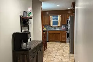 1224 Goshen Ave SE, New Philadelphia, OH 44663 - Photo 6