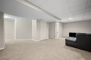 4900 Salton Dr, Brunswick, OH 44212 - Photo 38