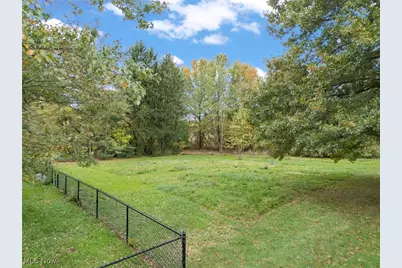 8459 Whitmer Avenue NE, Canton, OH 44721 - Photo 10