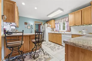 8459 Whitmer Ave NE, Canton, OH 44721 - Photo 28