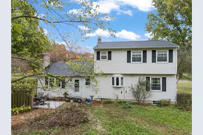 8459 Whitmer Avenue NE, Canton, OH 44721 - Photo 4