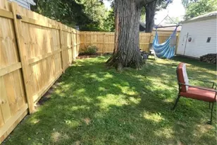 25401 Farringdon Ave, Euclid, OH 44132 - Photo 36