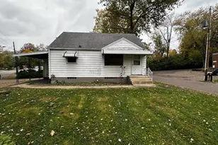 1806 Ferndale Rd NW, Canton, OH 44709 - Photo 2