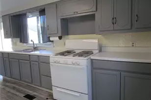 710 Myrtle Ave, Ashtabula, OH 44004 - Photo 10