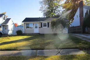 710 Myrtle Ave, Ashtabula, OH 44004 - Photo 2
