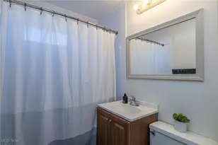 13810 Clifford Ave, Loveland, OH 44135 - Photo 18