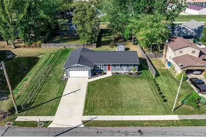 630 Treadway Boulevard, Sheffield Lake, OH 44054 - Photo 2