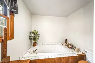 4902 Leslie Rd, Rock Creek, OH 44084 - Photo 12
