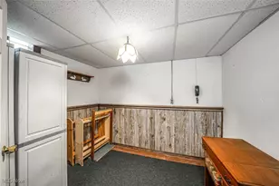 4902 Leslie Rd, Rock Creek, OH 44084 - Photo 20